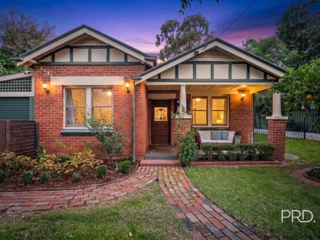 CENTRAL ALBURY CHARM WITH EXCEPTIONAL FAMILY APPEAL