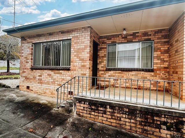 Central Albury Charm A Rare One Bedroom Gem!