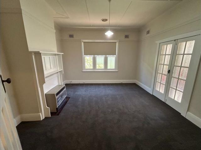 Central Albury Home Living