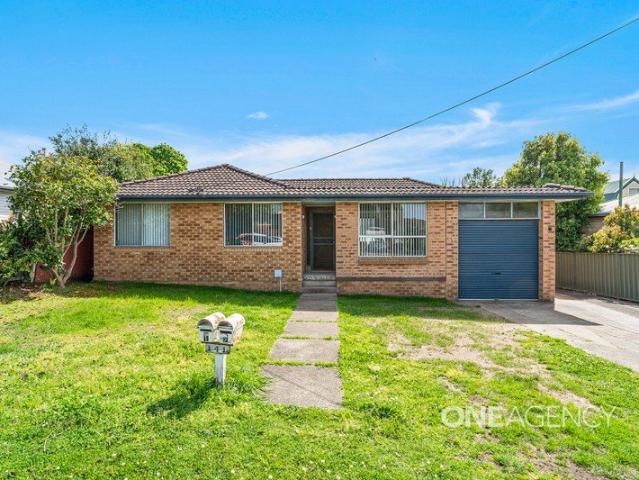 CENTRAL AND LOW MAINTENANCE LIVING IN THE HEART OF NOWRA