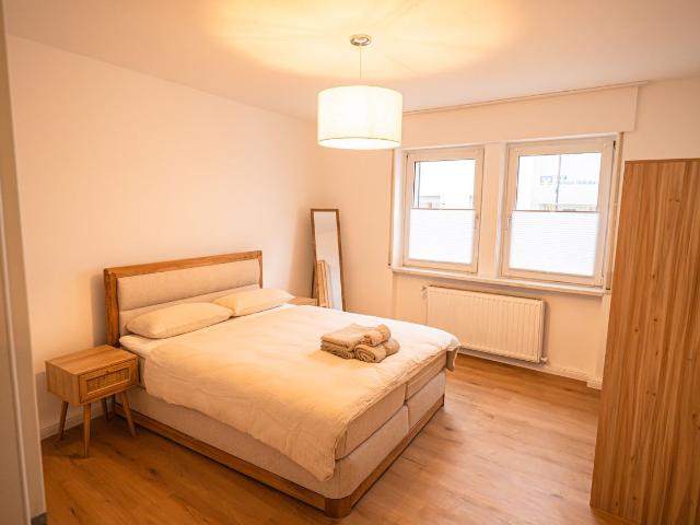 Central and modern flat just 2 minutes from central station, Wiesbaden Amsterdam Apartments for Rent
