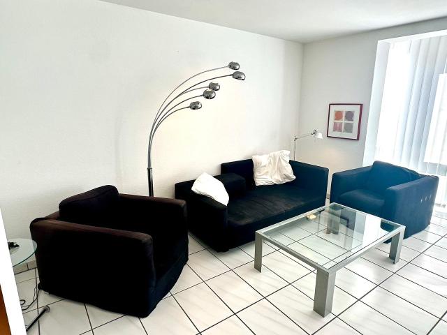 Central and Quiet 2 Room Apartment near Rudolfplatz, Koln Amsterdam Apartments for Rent
