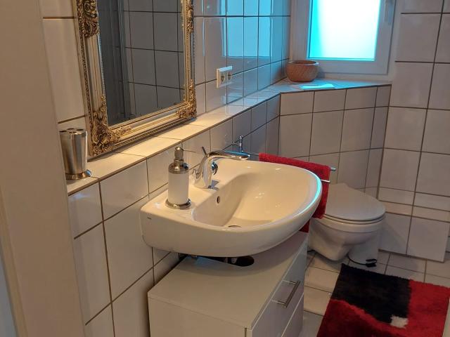 Central and Quiet. Cozy 2.5 room apartment in the center of Leverkusen near Cologne Leverkusen Amsterdam Apartments for Rent