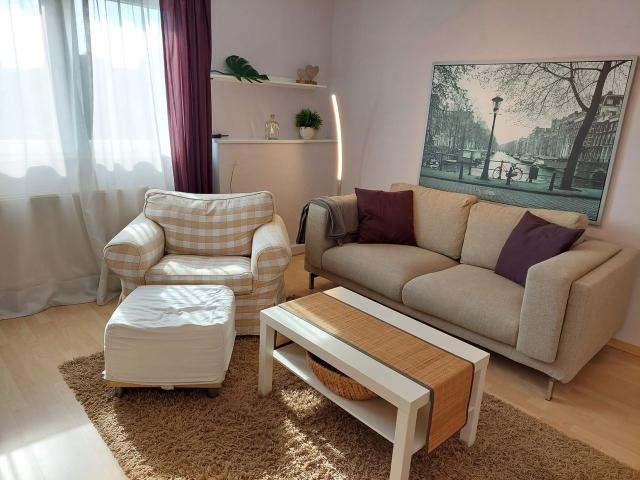 Central and Quiet. Cozy 2.5 room apartment in the center of Leverkusen near Cologne Leverkusen Amsterdam Apartments for Rent