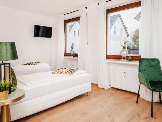 Central apartment in Mühlheim an der Ruhr, Mulheim an der Ruhr Amsterdam Apartments for Rent
