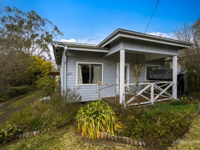 Central Armidale Living
