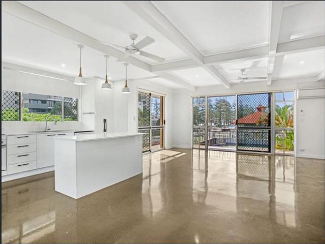 Central Burleigh Living with Beach Access on Your Doorstep