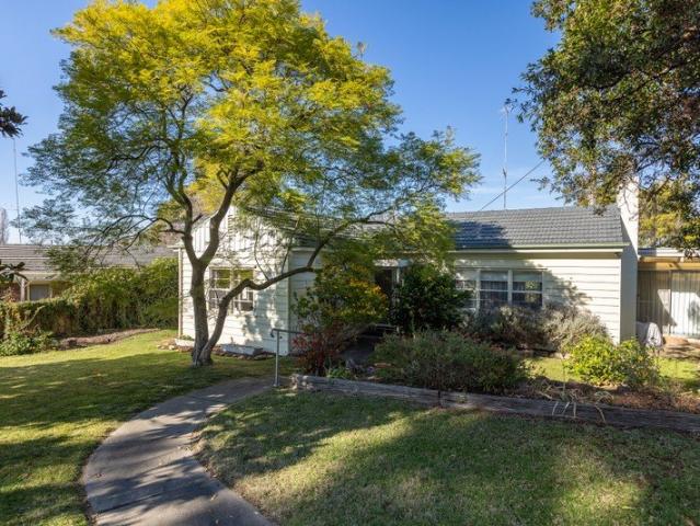 CENTRAL BAIRNSDALE LIVING