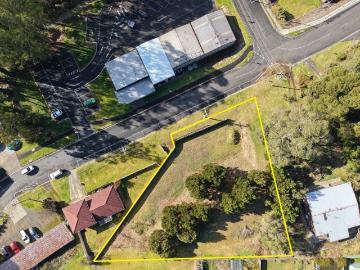 Central Block with Options Priced to Sell!