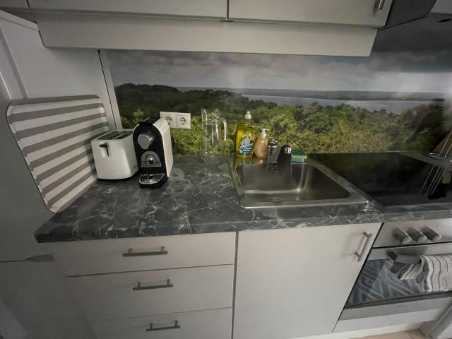 Central city apartment, sleeps 3. Close to downtown, near metro, bus and tramway, Vienna Amsterdam Apartments for Rent