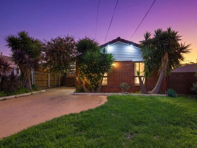 CENTRAL, COMFORTABLE LIVING