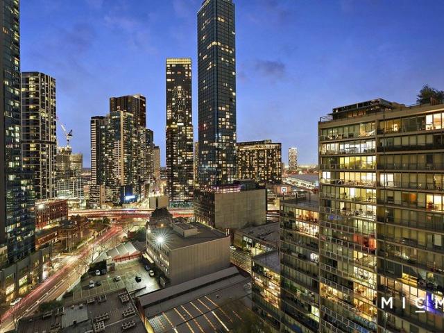 Central Corner Retreat with Commanding Views