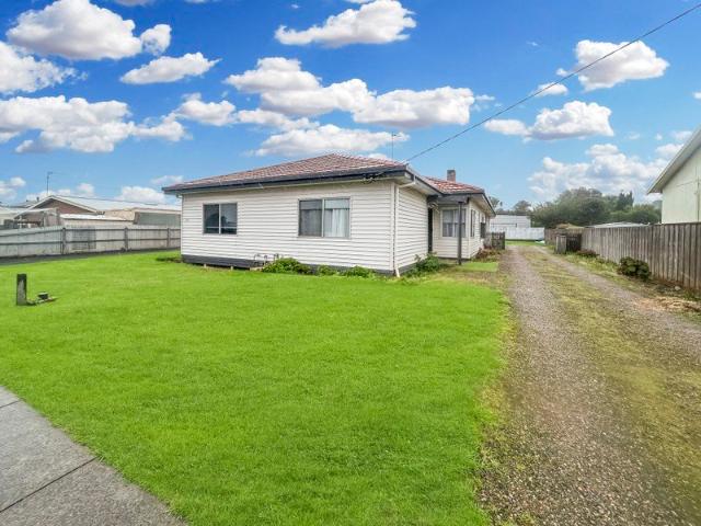 Central Duplex with Strong Returns