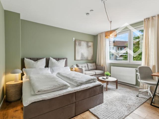 Central designer flat, close to city center and Cologne fair, Koln Amsterdam Apartments for Rent