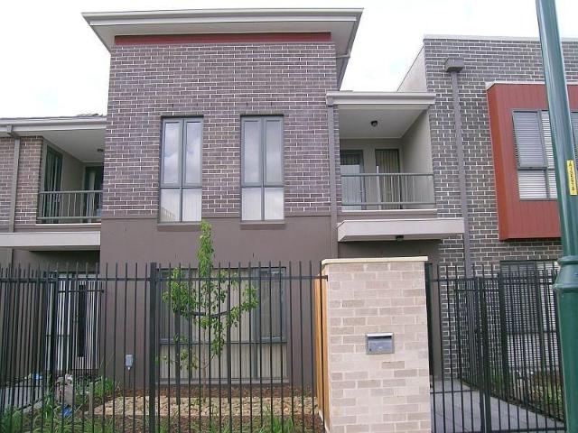 CENTRAL & DESIGNER LIVING