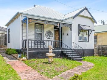 Central Edwardian and super affordable