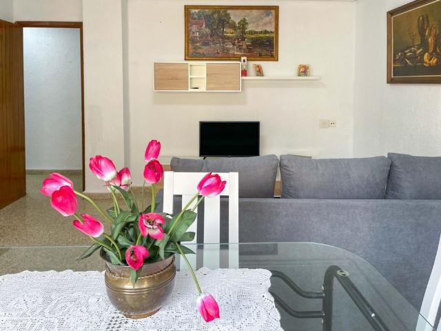 Central flat for rent in Requena