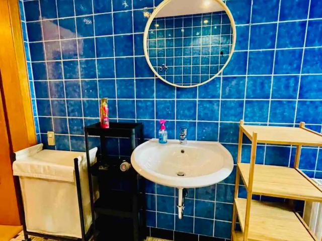 Central flat: Fully Equipped with Brand New Furniture