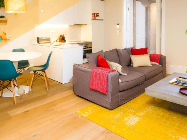 Central Garden Flat 2 Bedroom Apartment