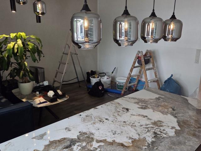 Central, light flooded 4 room apartment