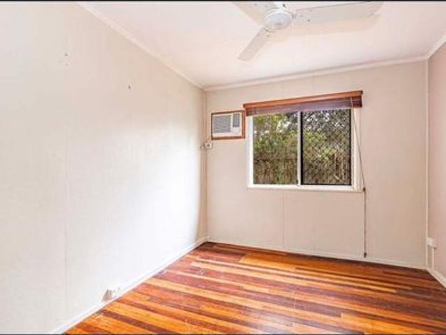 Central living in Currajong!
