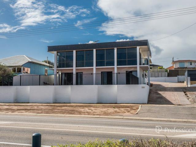 CENTRAL LOCATION OCEAN VIEWS