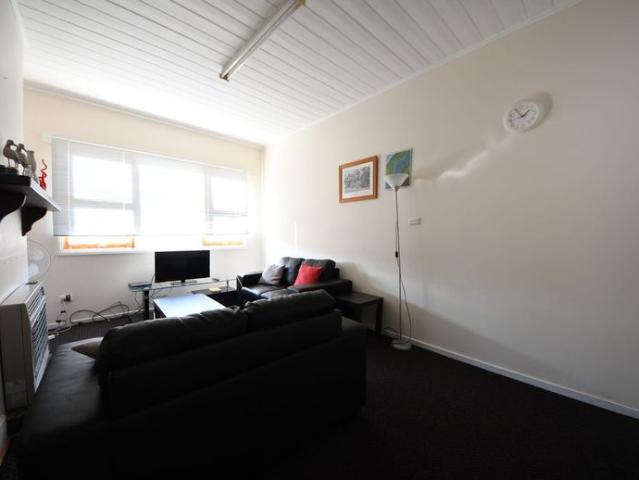 CENTRAL LOCATION FULLY FURNISHED COTTAGE