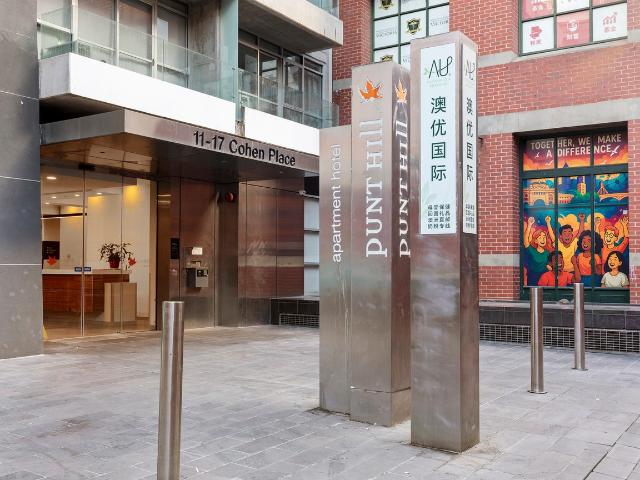 Central location fully furnished studio apartment