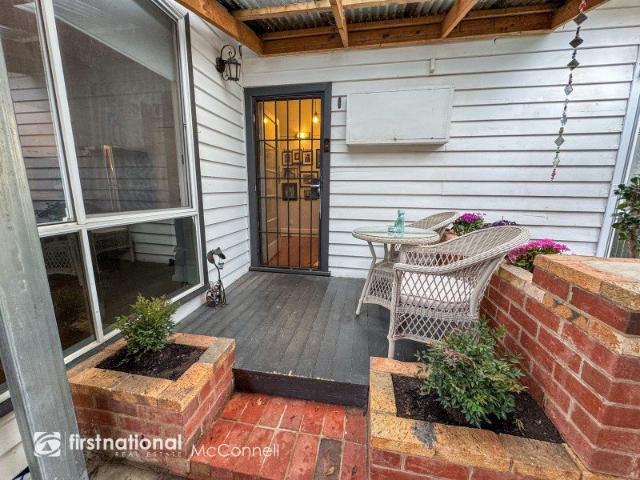 CENTRAL LOCATION, PLENTY TO LOVE!