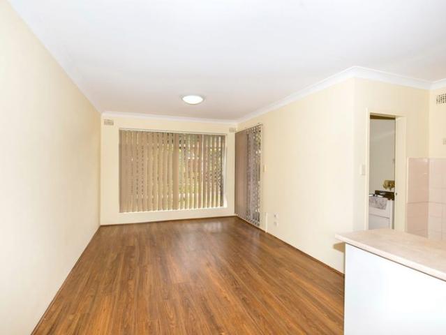 central location, walking distance to everything