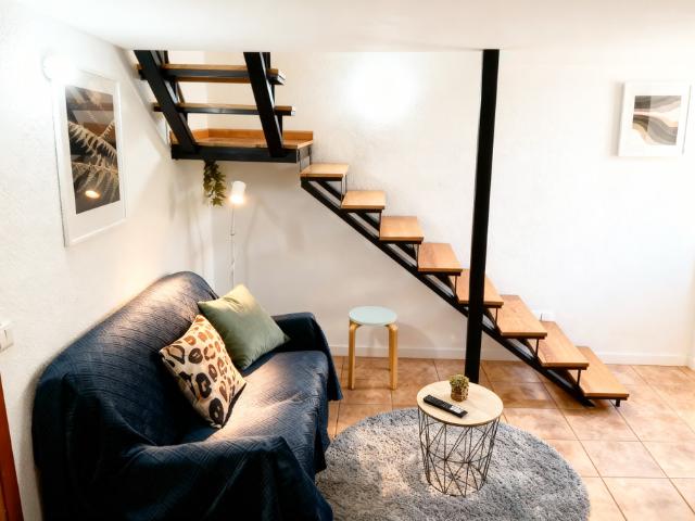 Central Loft with Cleaning and Coworking Space