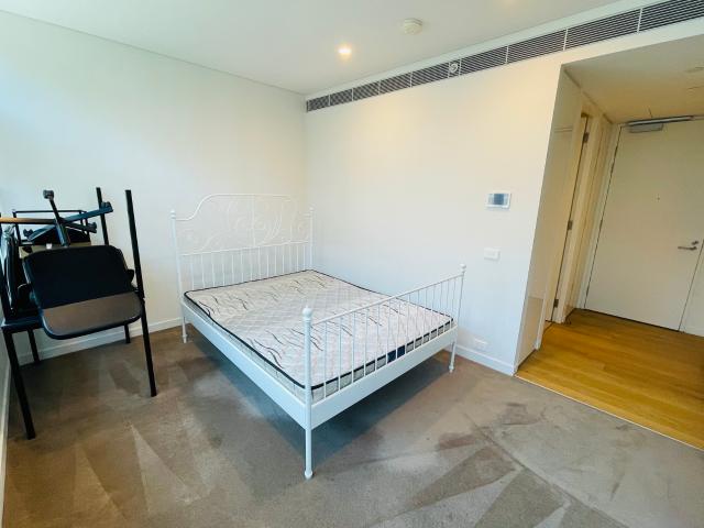 Central Park! Furnished! Studio in the Stunning Duo Complex