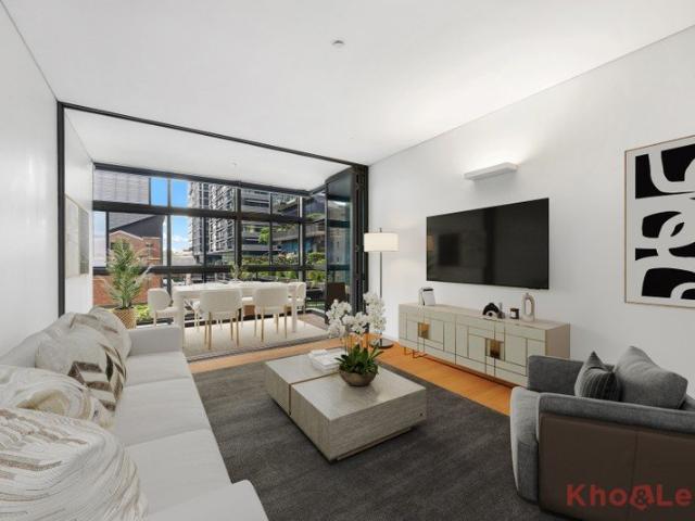 Central Park Lifestyle Apartment with Park Outlook