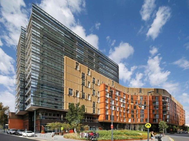 Central Park Wonderland Spacious 84 SQM One Bed Plus Study/Second Bedroom Apartment with North Facing Aspect. Month to month lease