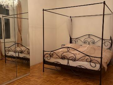 Central & Quiet Apartment in the City Center with Cleaning Service, Vienna Amsterdam Apartments for Rent