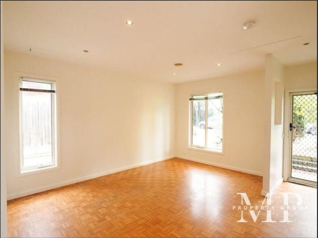 Central Rosebud Location!