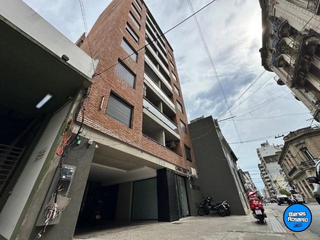 CENTRAL STUDIO APARTMENT RENTAL W/PATIO