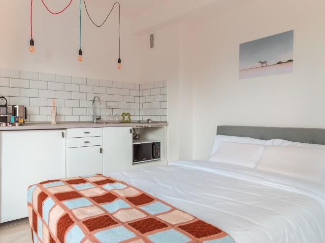 Central & stylish smart studio, Dusseldorf Amsterdam Apartments for Rent