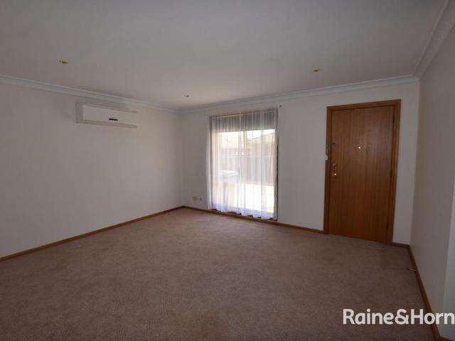 Central & Spacious Two Bedroom Unit