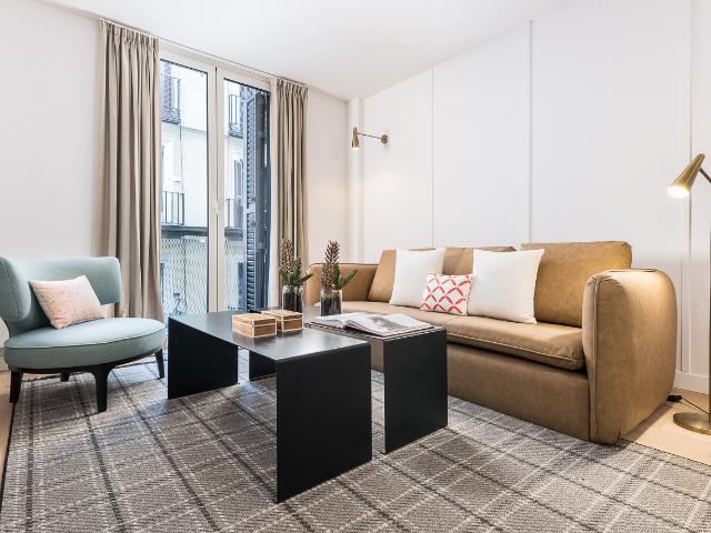 Central Two Bedroom Apartment in Madrid