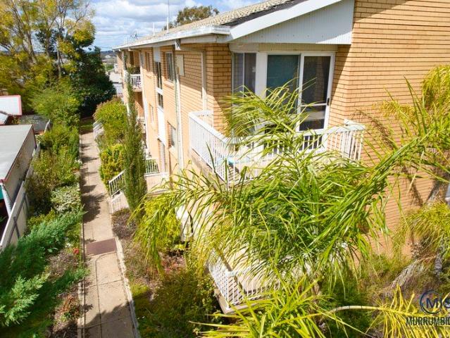 Central Two Bedroom Unit