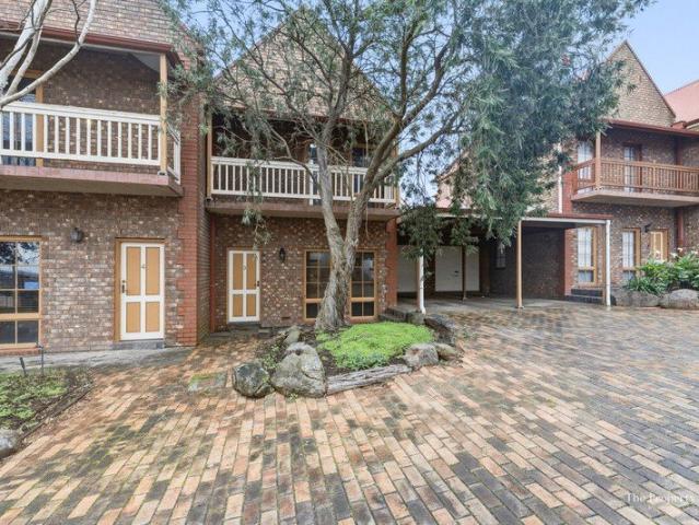 Central Townhouse Convenience