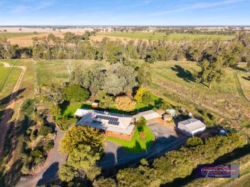 CENTRAL VIC PRIME RIVER FRONTAGE