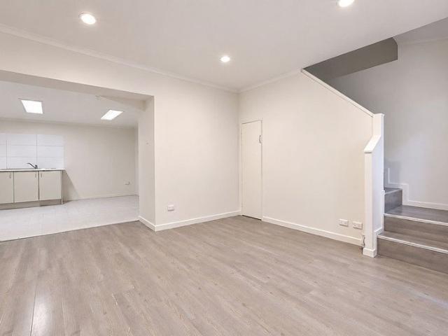 Central village living | Hybrid style house ideal for creatives / WFH ventures | Good natural light with lifestyle appeal