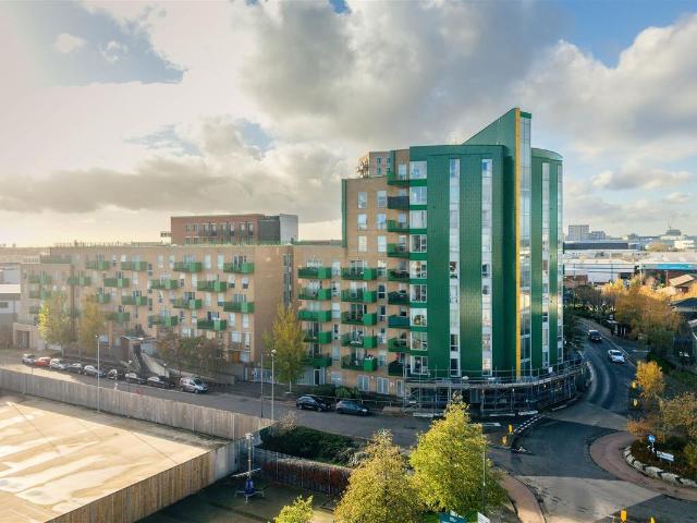 Central Way NW10, 2 bed flat to rent, £2,250 pcm | PrimeLocation