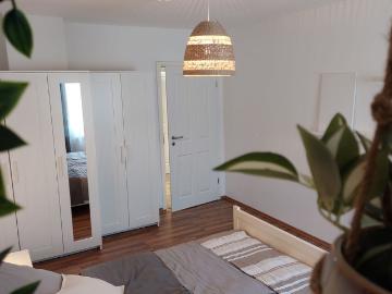 Central with balcony cozy all in apartment, Erlangen Amsterdam Apartments for Rent
