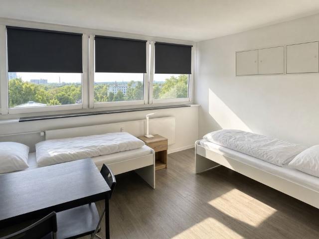 Central 3 Bed Apartment on the 10th Floor with Panoramic Views, Dortmund Amsterdam Apartments for Rent