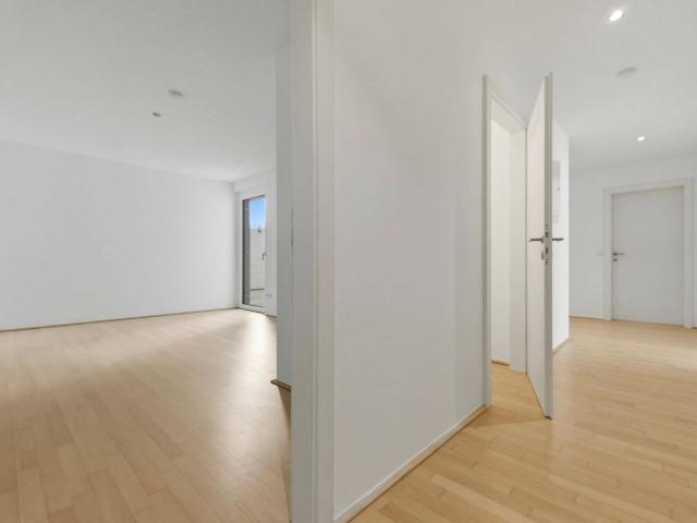 CENTRAL+ 3 room apartment with loggia & terrace in 1060 Vienna
