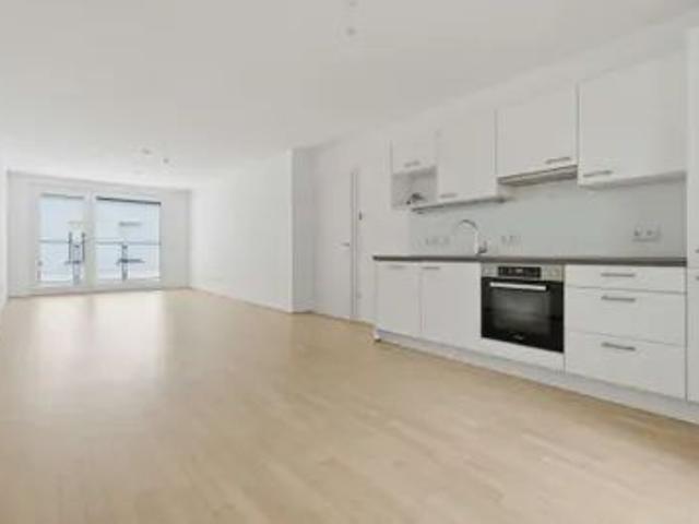 CENTRAL+ 3 room apartment with loggia & terrace in 1060 Vienna