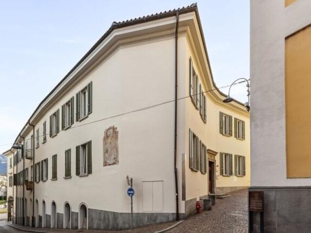 Centrale e moderno